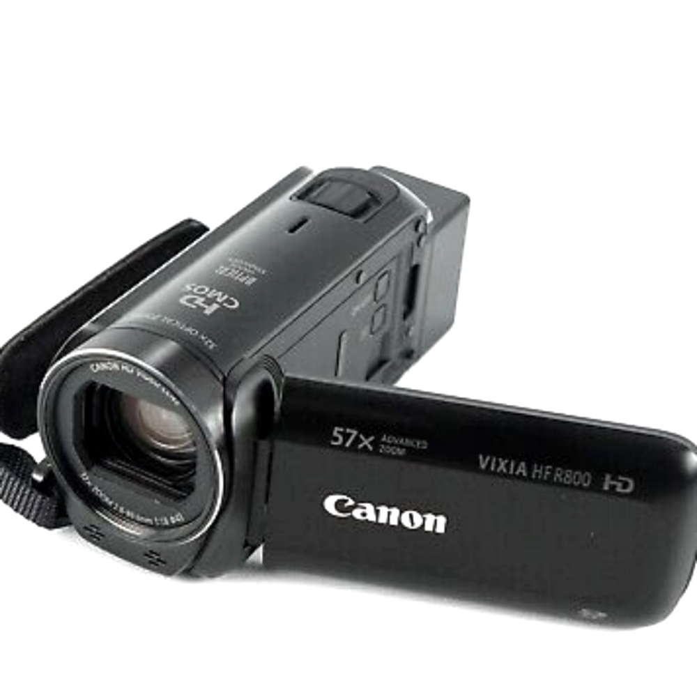 NWOB Canon Vixia HF R 800 HD CMOS 57x Advanced Zoom 32x Optical Zoom w/ HDMI